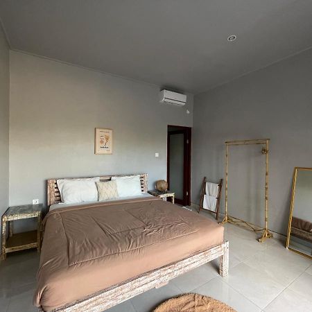 Tyana Private Room In Batu Bolong 26 Canggu Extérieur photo